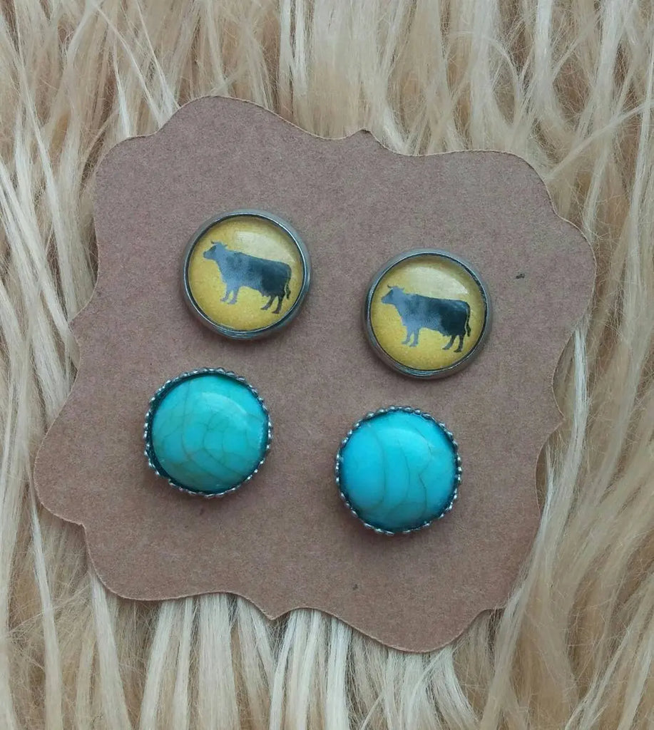 Watercolor Cow Heifer Yellow & Turquoise Ornate Setting Stud